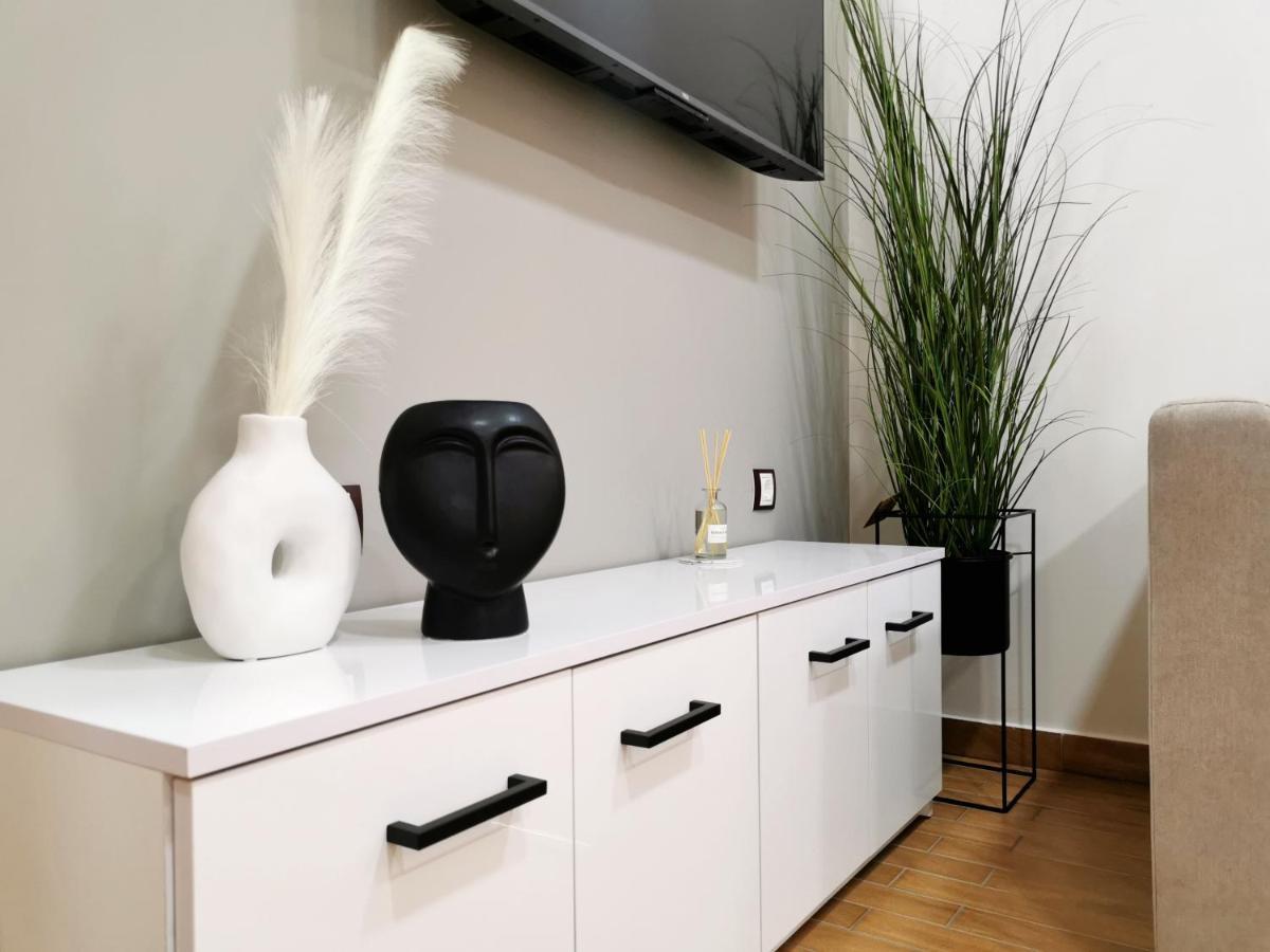 Pg Luxury Apartment *